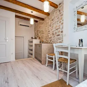 Apartment&studio Ca’ 3 Vie Rovigno
